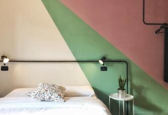 Hotel Cappello has Balcony rooms