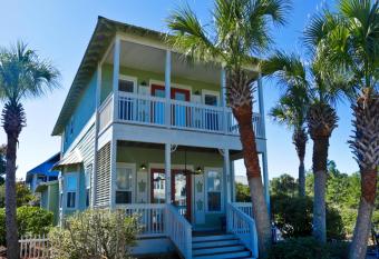 1 By the Sea has Balcony rooms