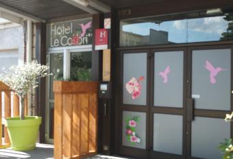 Hotel Le Colibri has Balcony rooms