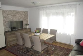 Penzion Milada has Balcony rooms