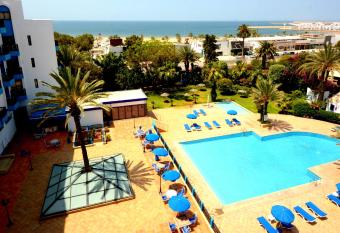 Oasis Hotel & Spa has Balcony rooms