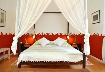 Epic Location allows 18 year olds to book a room