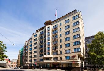 Thon Hotel Slottsparken allows 18 year olds to book a room