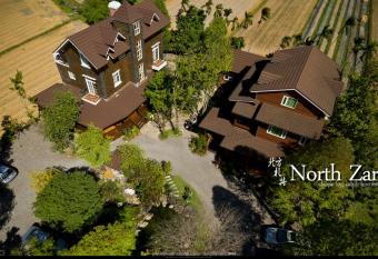 North Zart has Balcony rooms