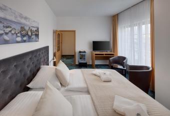 Hotel Oya has Balcony rooms