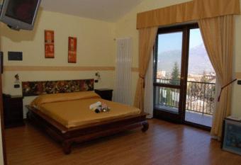 Soggiorno Boccuti has Balcony rooms