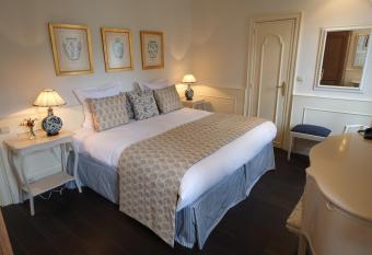 Pand 17 - Charming Guesthouse allows 18 year olds to book a room