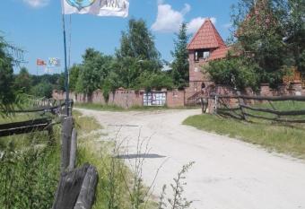 Stadnina koni Tarka has Balcony rooms