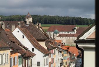 Albergo Diffuso Porrentruy allows 18 year olds to book a room