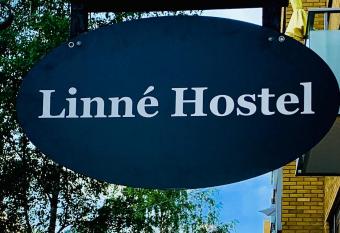 Linn   Hostel allows 18 year olds to book a room