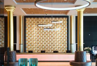 Thon Hotel Opera allows 18 year olds to book a room