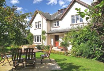 Dalgreine Guest House allows 18 year olds to book a room