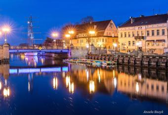 River Apartments allows 18 year olds to book a room