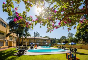 Canzi Cataratas Hotel allows 18 year olds to book a room