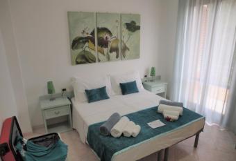 Locanda Lighea allows 18 year olds to book a room