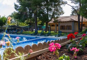 Camping-Bungalows Altomira has Balcony rooms