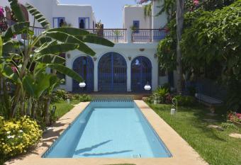 Riad Des Plages has Balcony rooms