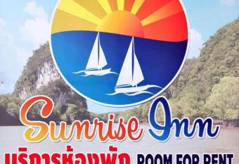 Sunrise Inn has Balcony rooms