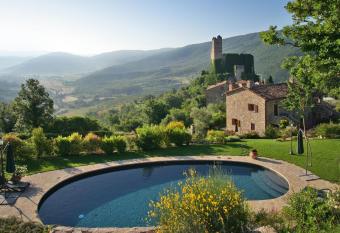 Rocca Di Pierle Agriturismo di Charme allows 18 year olds to book a room
