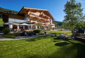 Familienhotel Lengauer Hof has Balcony rooms