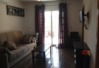 Apartamento a 100m de la playa has Smoking rooms