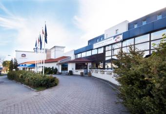 Thon PartnerHotel Horten allows 18 year olds to book a room