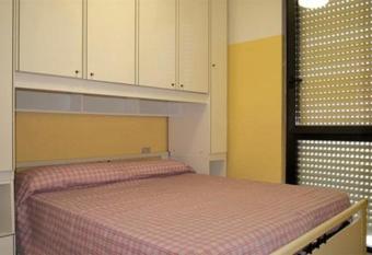 Residence Nettuno has Balcony rooms