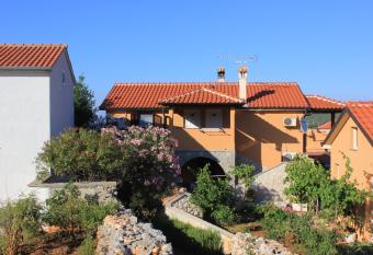 Apartments with WiFi Ilovik, Losinj - 8078 has Balcony rooms