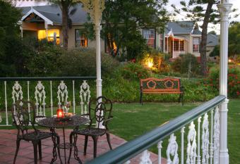 La Plume Boutique Hotel & Spa has Balcony rooms