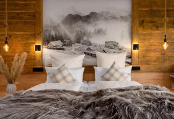 Landhotel Magdalenenhof GbR has Balcony rooms