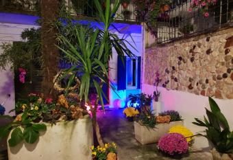 La Casa di Daniele has Balcony rooms