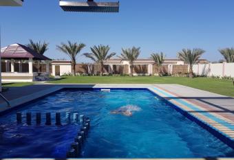 Asahalah Farm Villas allows 18 year olds to book a room