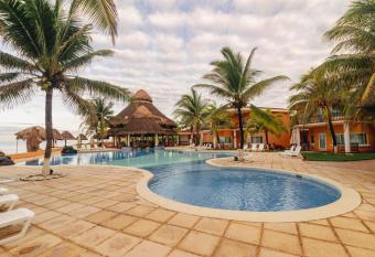 Hotel Cayman Suites allows 18 year olds to book a room