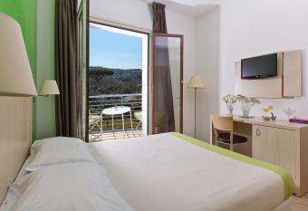 De Maria House has Balcony rooms