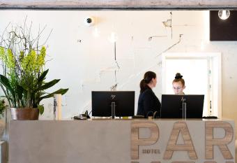 Thon Partner Hotel Parken allows 18 year olds to book a room