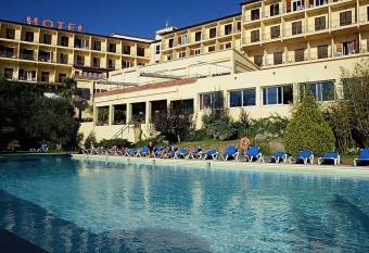 Hotel Grecs has Balcony rooms