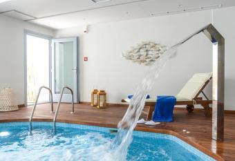 Hotel Grotta has Balcony rooms