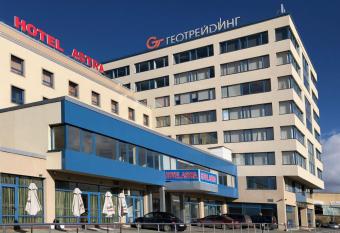 Hotel Astra allows 18 year olds to book a room