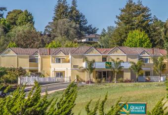 Quality Inn & Suites Capitola By the Sea has Balcony rooms