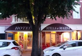 HOTEL MAIDA has Smoking rooms