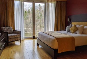 Moulin Wakefield Mill Hotel & Spa allows 18 year olds to book a room