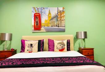 Aussie Rest Motel has Balcony rooms