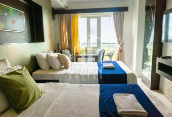 Wind Residences Condotel has Balcony rooms