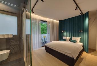 Hello Haffner has Balcony rooms