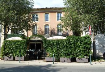 Logis H  tel Restaurant La Farigoule has Balcony rooms