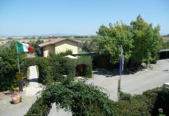 Fattoria San Vincenzo allows 18 year olds to book a room