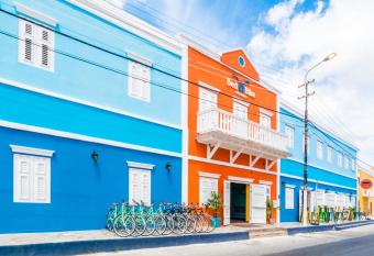 Bed & Bike Curacao has Balcony rooms
