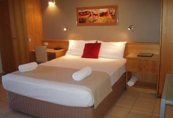 Boat Harbour Studio Apartments and Villas has Balcony rooms