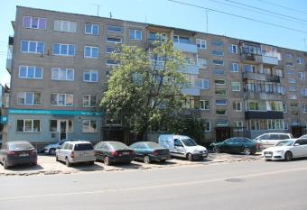 Audros Apartamentai has rooms with a private hot tub