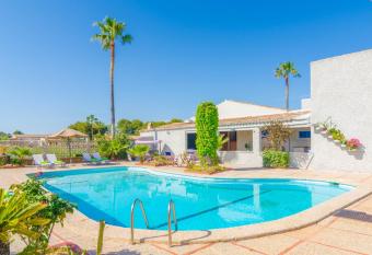 Torre Marina allows 18 year olds to book a room